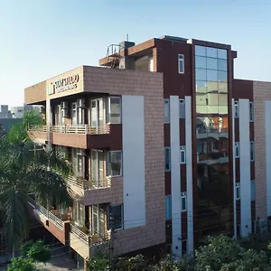 3* Guest house & Residences
